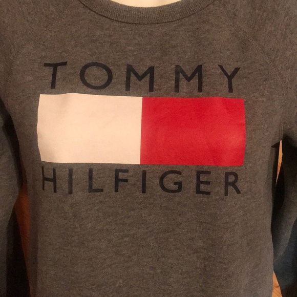 Grey Tommy Hilfiger Crewneck Sweatshirt - Picture 2 of 4